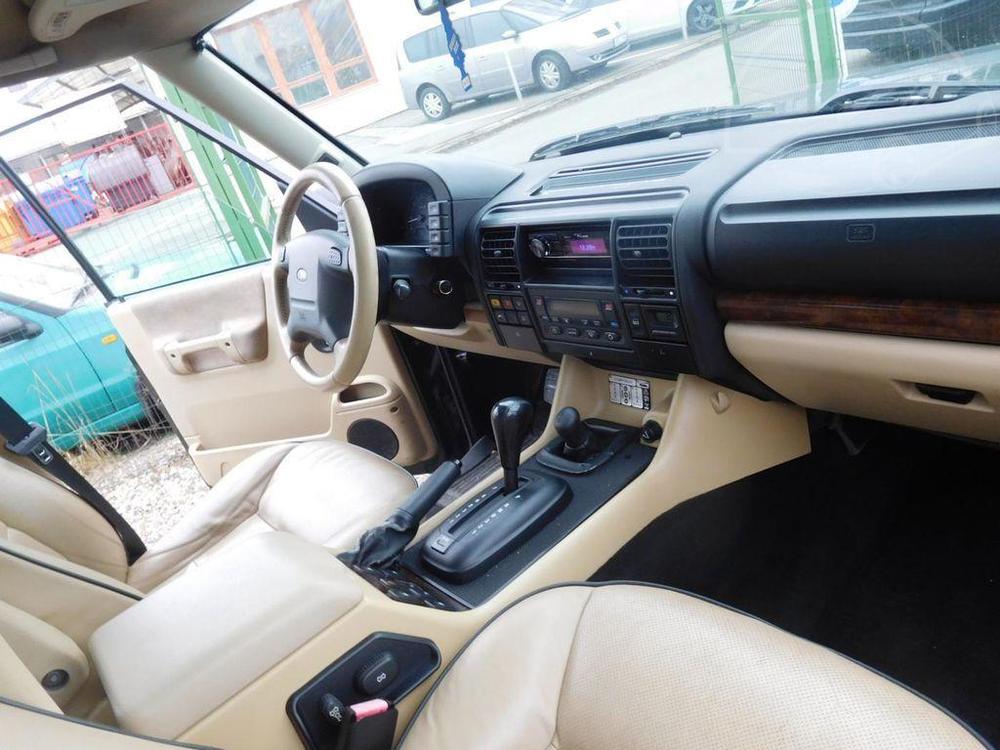 Land Rover Discovery 4.0i v8, automat