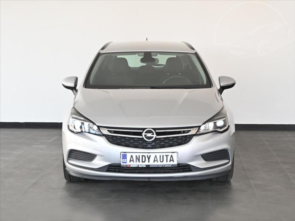 Opel Astra 1,6 CDTi 100 kW NAVI Zruka a