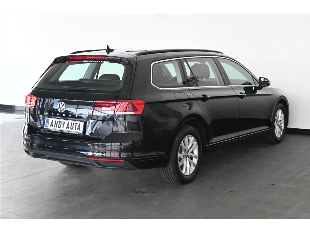 Volkswagen Passat 2,0 TDI 110 kW BUSINESS Zruka