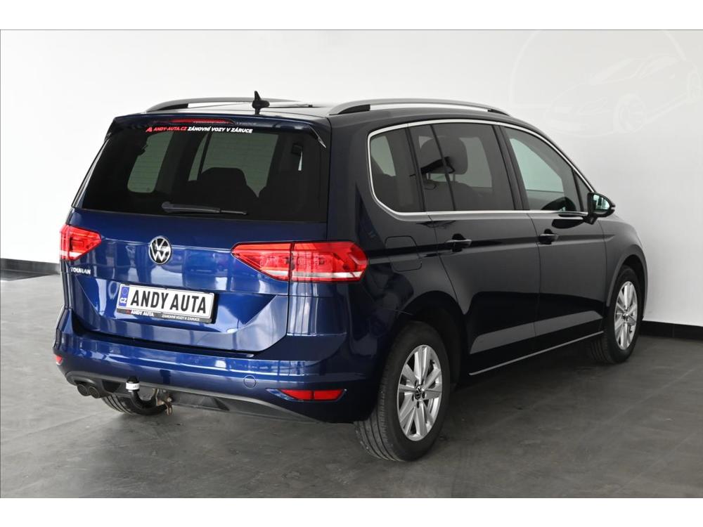 Volkswagen Touran 2,0 TDI 110 kW DSG HIGHLINE 7/