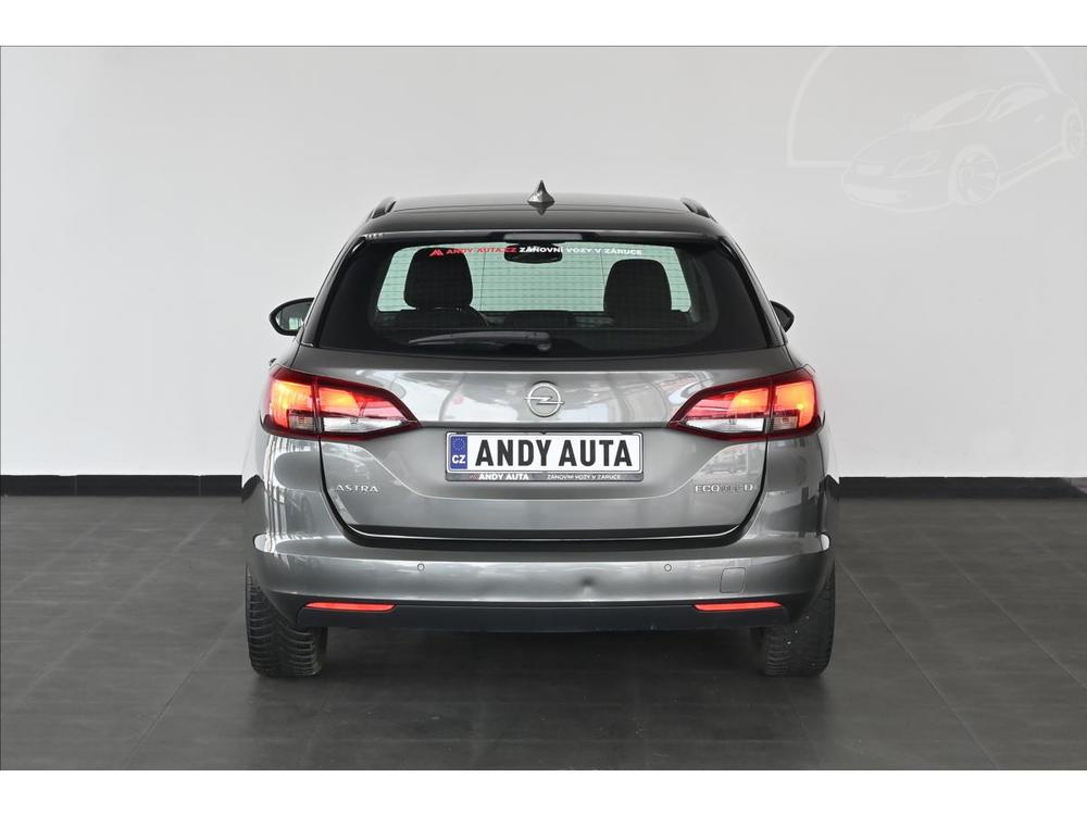 Opel Astra 1,6 CDTi 81 kW NAVIGACE Zruka