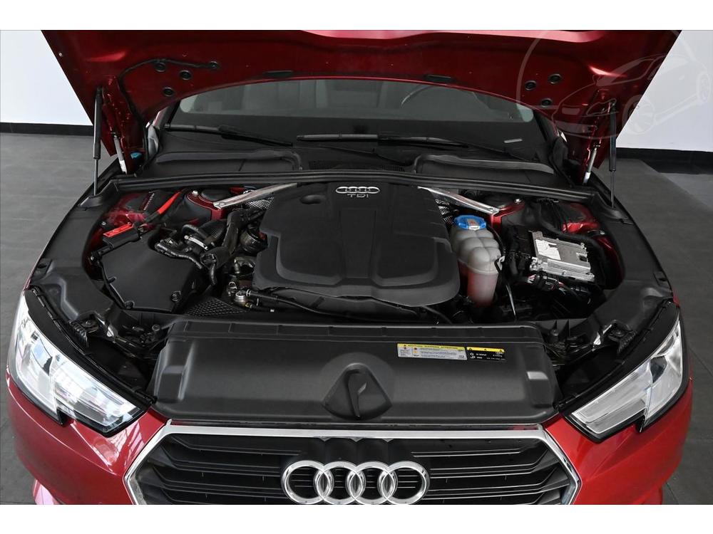 Audi A4 2,0 TDI 110 kW NAVIGACE Zruka