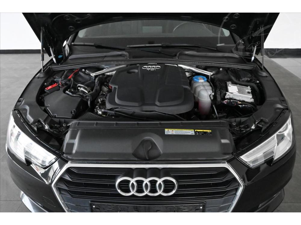 Audi A4 2,0 TDi 110kW *ULTRA* Zruka a