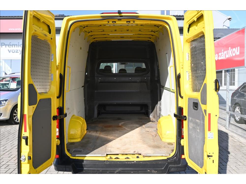 Volkswagen Crafter 2,0 TDi 130kW L3H2 NAVI Zruka