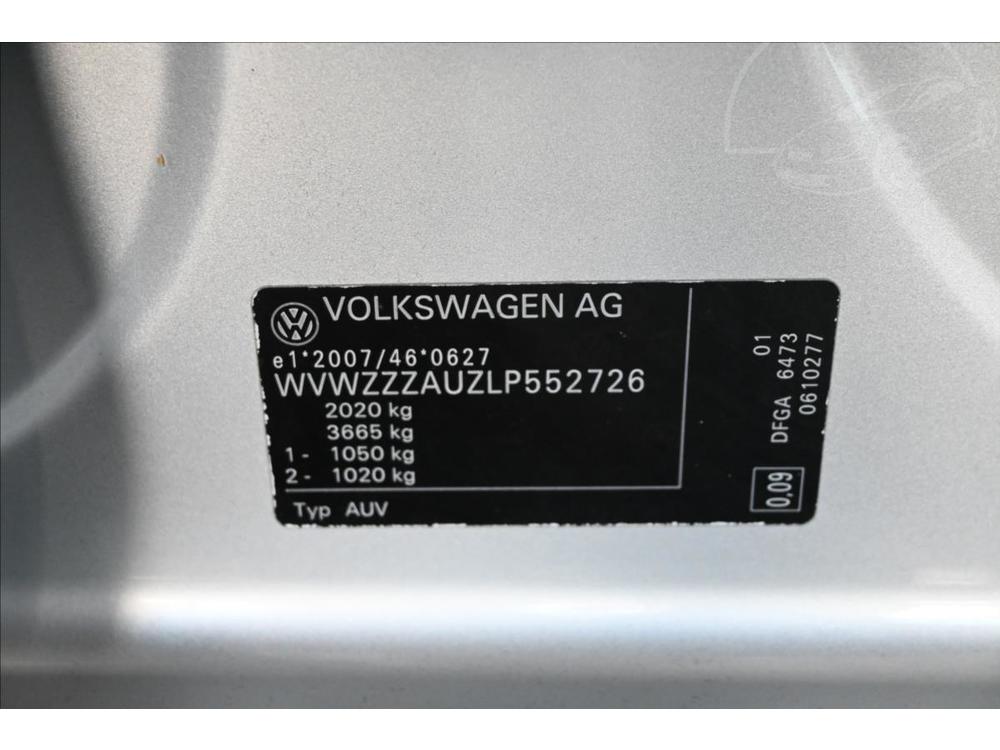 Volkswagen Golf 2,0 TDi 110kW DSG NAVI Zruka