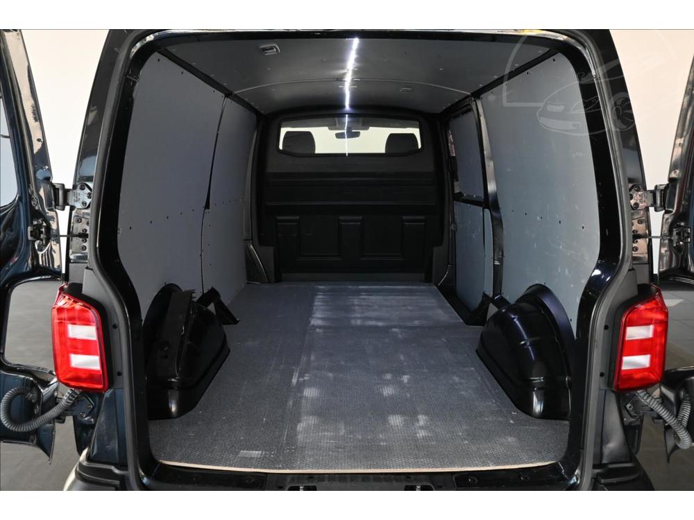 Volkswagen Transporter 2,0 TDI 75 kW LONG Zruka a 5