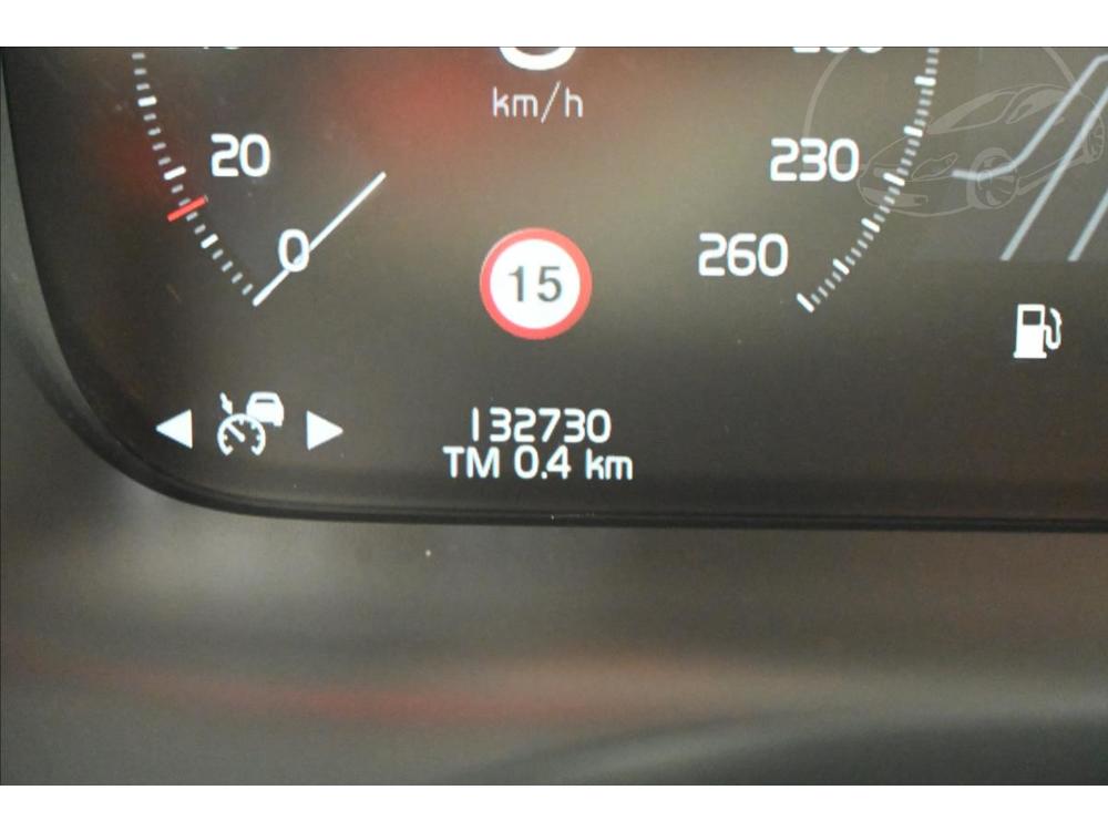 Volvo V60 2,0 D4 140kW Geartronic Moment