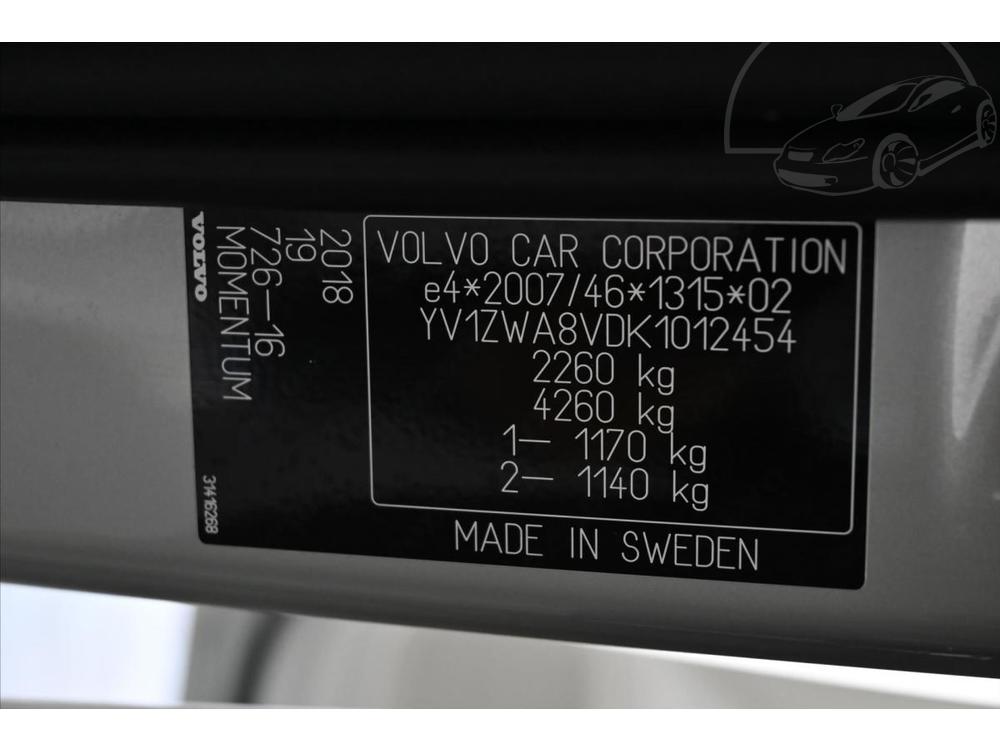 Volvo V60 2,0 D4 140 kW AT/8 MOMENTUM Z