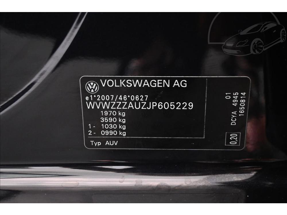 Volkswagen Golf 2,0 TDi 110kW Highline Zruka