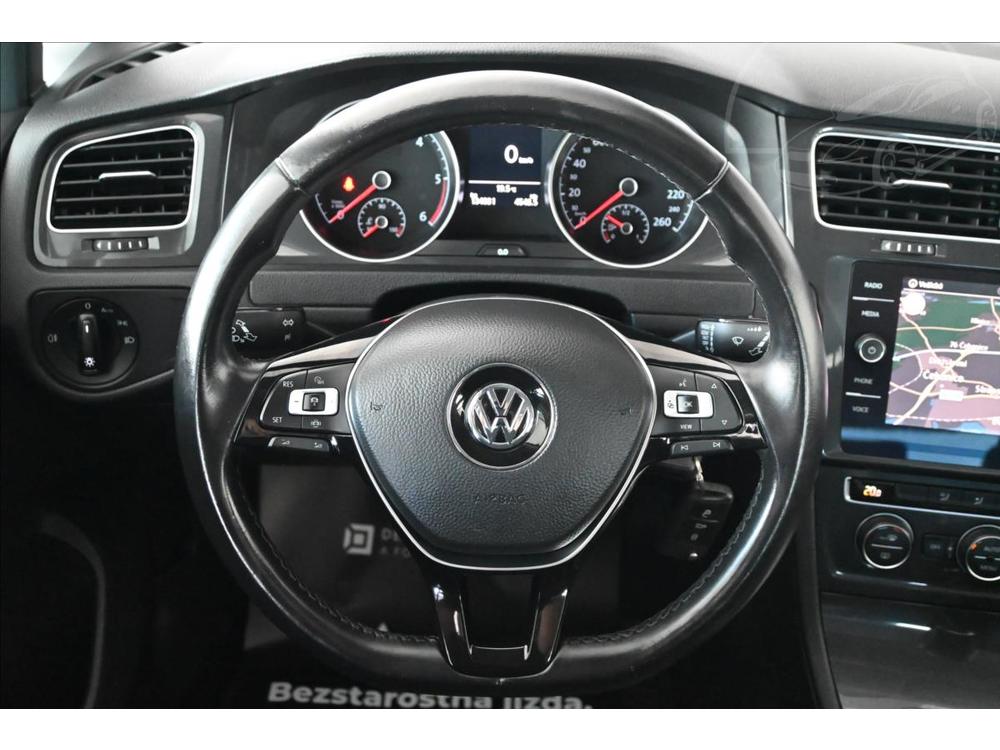 Volkswagen Golf 1,6 TDI 85 kW NAVIGACE Zruka