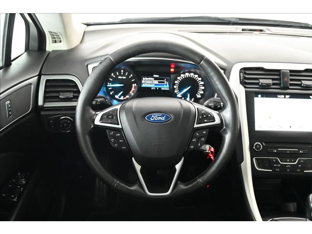 Ford Mondeo 2,0 TDCi 110kW Panorama Zruka