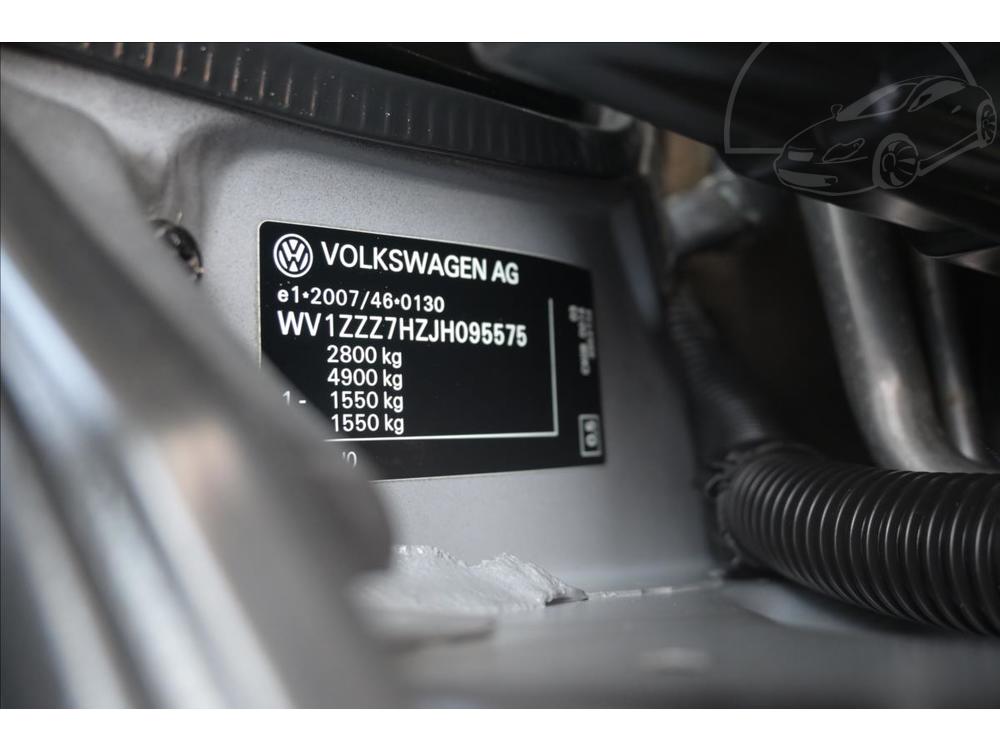 Volkswagen Transporter 2,0 TDI 75 kW LONG Zruka a 5