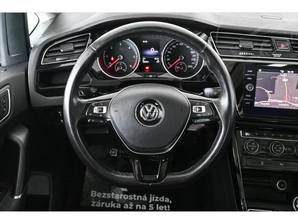 Volkswagen Touran 2,0 TDI 110 kW HIGHLINE Zruka