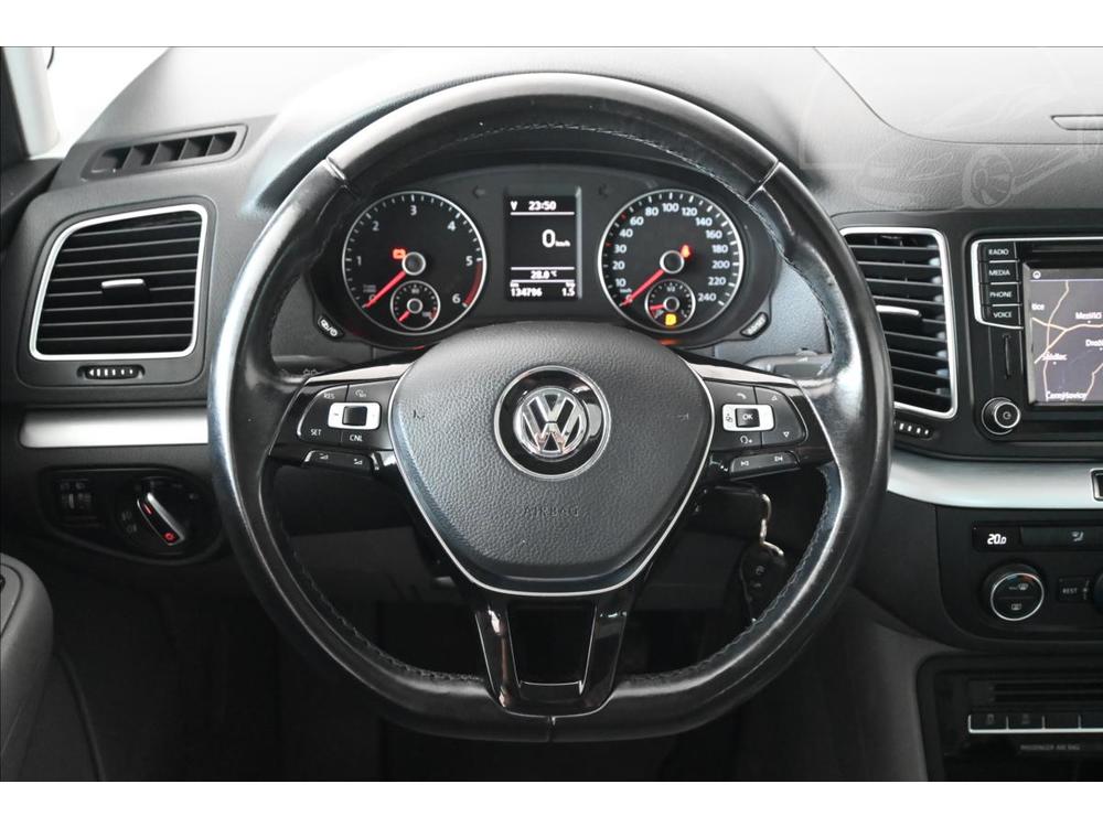 Volkswagen Sharan 2,0 TDI 110 kW 7/MST Zruka a