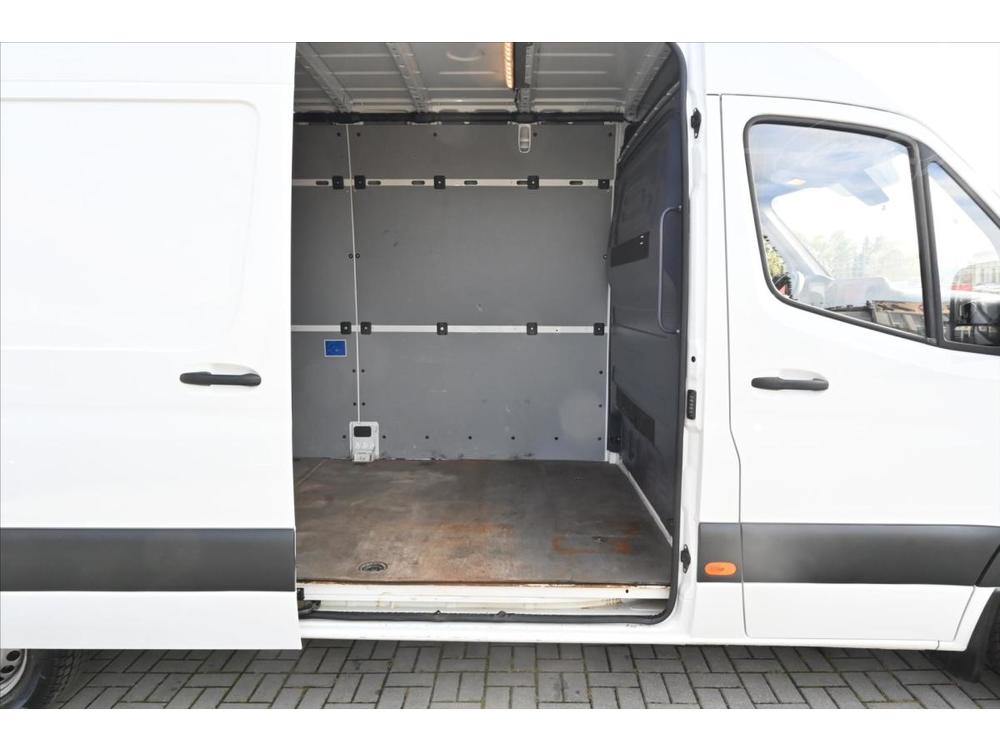 Mercedes-Benz Sprinter 2,1 CDi 105kW AT9 L2H2 Zruka