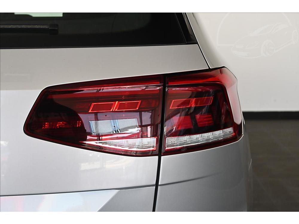 Volkswagen Passat 2,0 TDI 110 kW BUSINESS Zruka