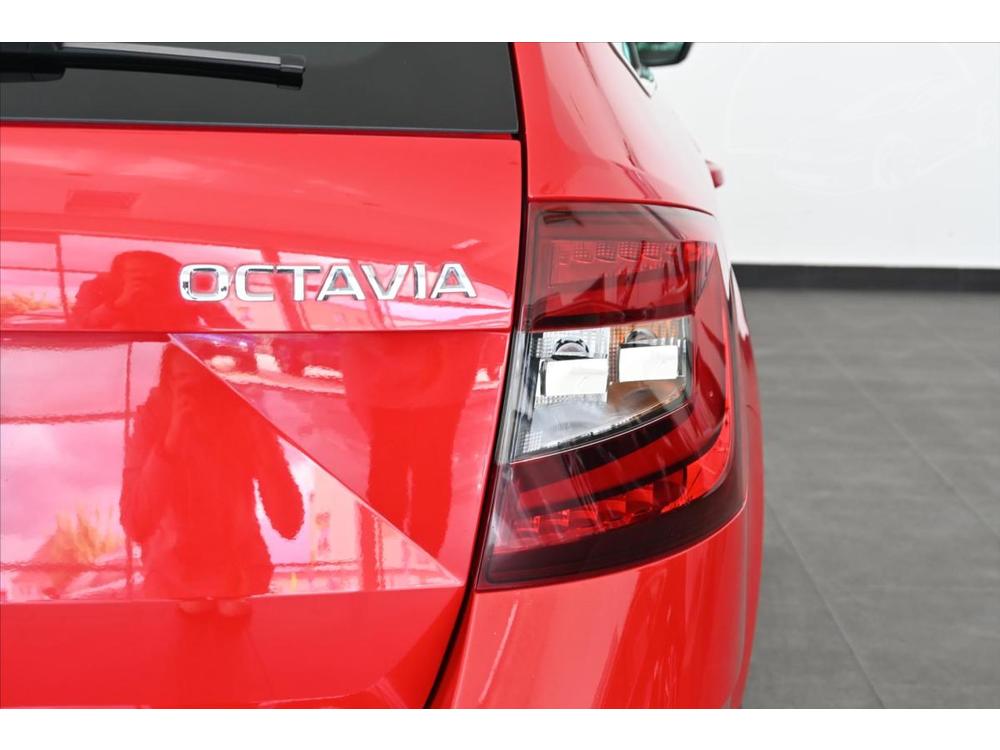 koda Octavia 2,0 TDI 110 kW STYLE Zruka a