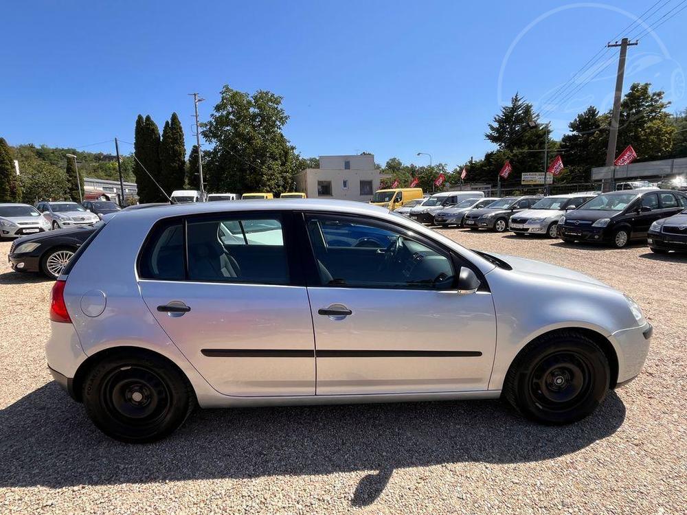 Volkswagen Golf 1.9TDI 77kW*DSG*