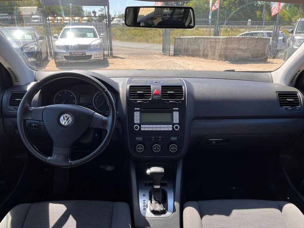 Volkswagen Golf 1.9TDI 77kW*DSG*