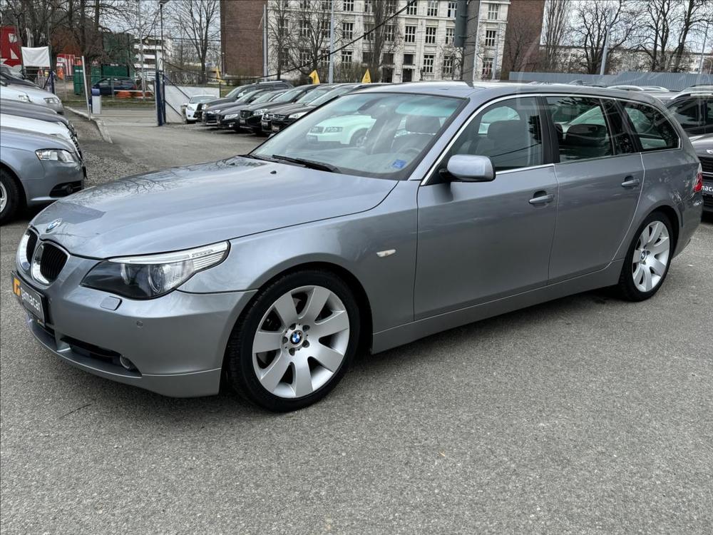BMW 5 3,0 +1.majitel+krasn stav !!