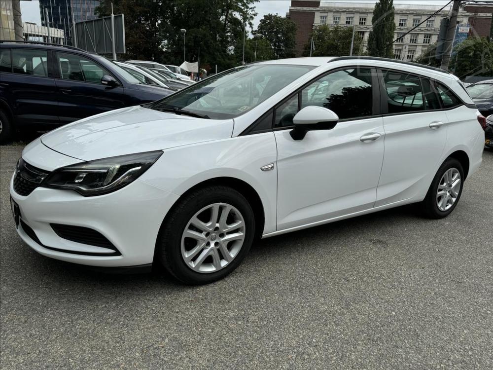 Opel Astra 1,6 CDTi 81kW Excite