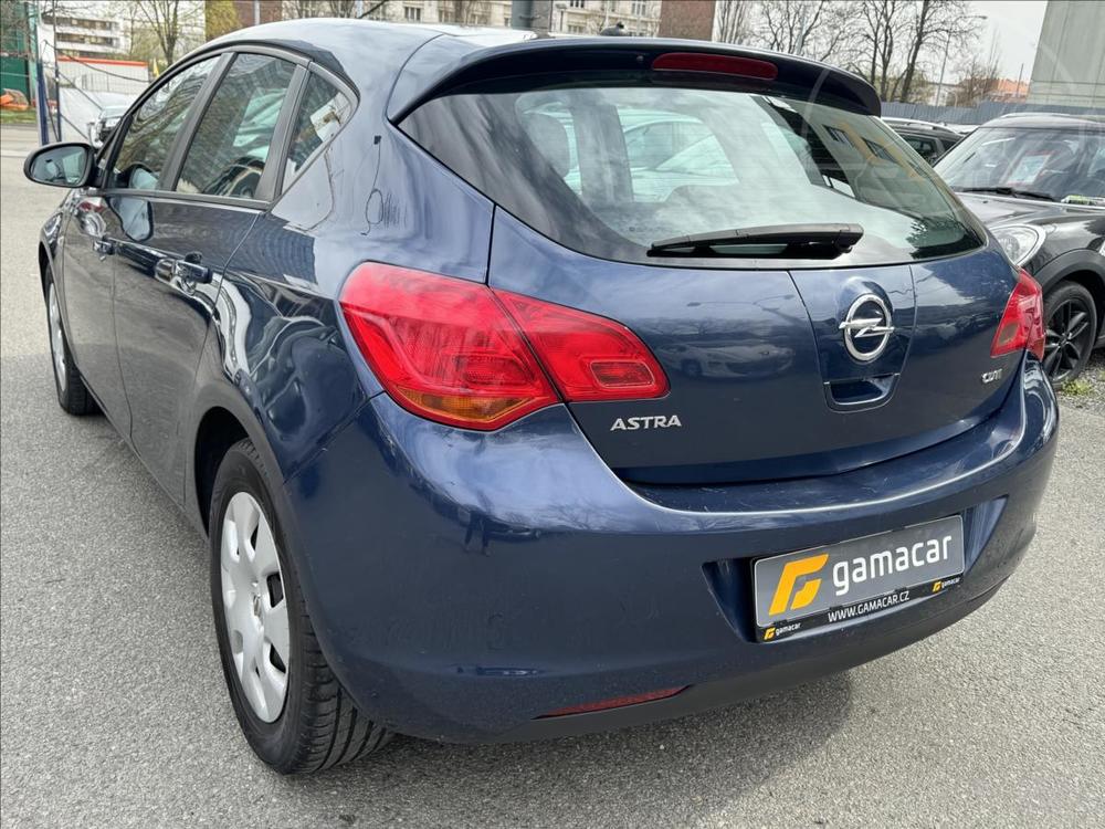 Opel Astra 1,7 CDTi 81kw