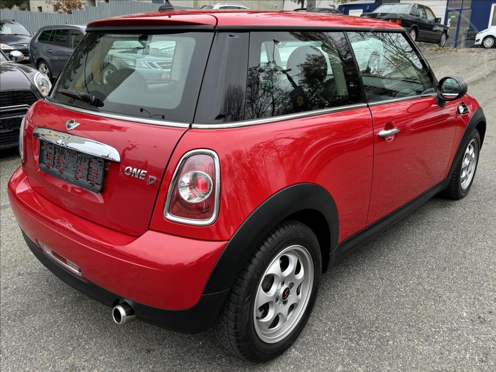 Mini Cooper 1,6 PO servise+nov STK !!