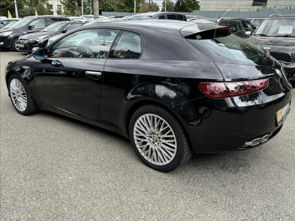 Alfa Romeo Brera 2,4 JTDM+ERVENA KUE !!