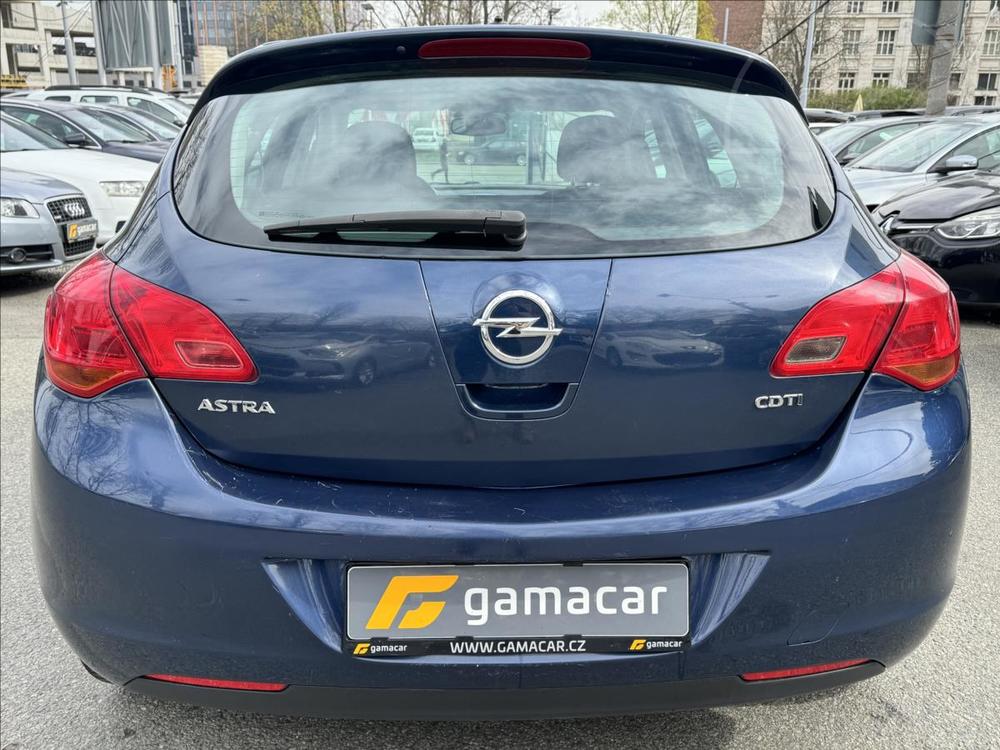 Opel Astra 1,7 CDTi 81kw