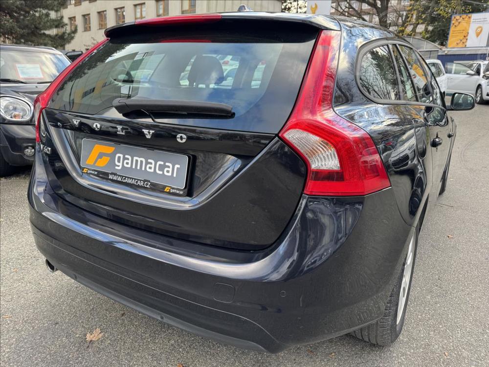 Volvo V60 1,6 Facelift+SERVIS JEN