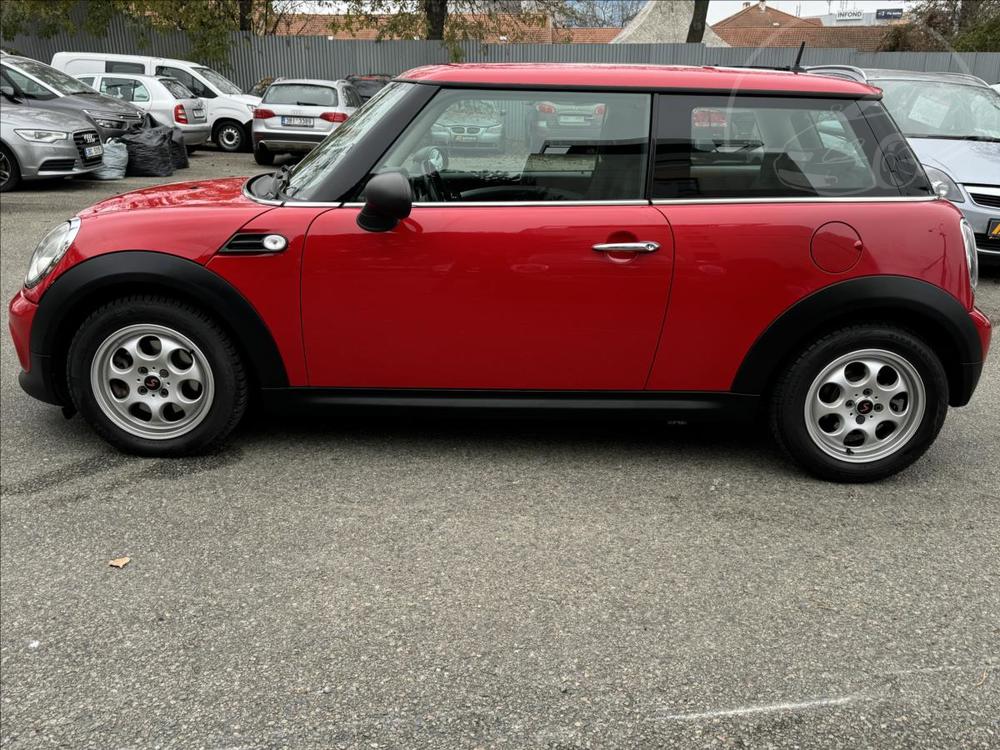 Mini Cooper 1,6 PO servise+nov STK !!