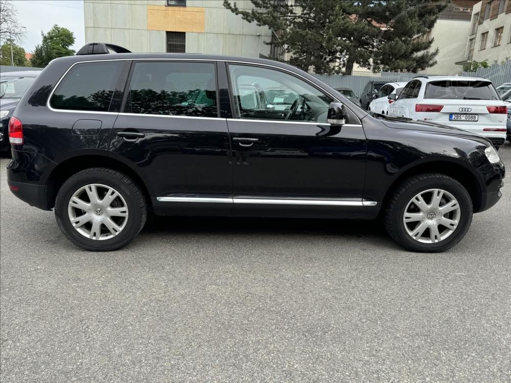 Volkswagen Touareg 3,0 TDi BEZ KOROZE !