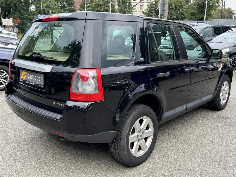 Land Rover Freelander 2,2 TD4 E BEZ KOROZE