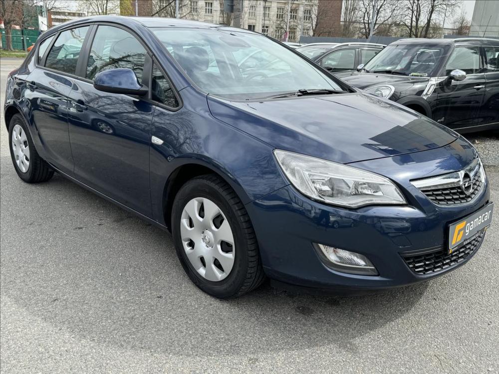 Opel Astra 1,7 CDTi 81kw