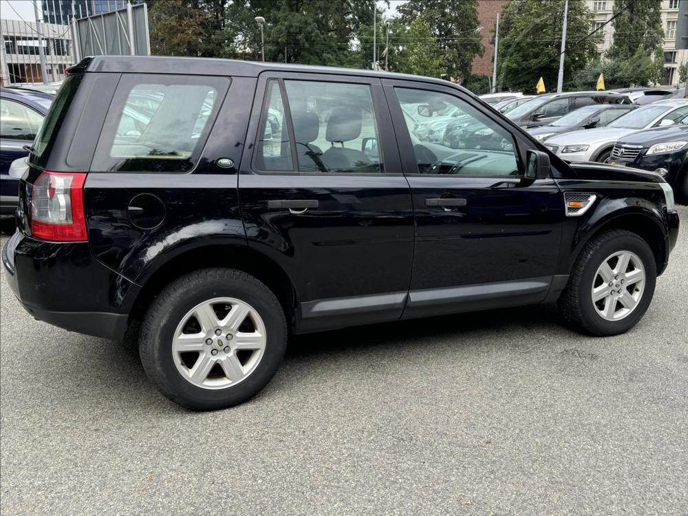 Land Rover Freelander 2,2 TD4 E BEZ KOROZE