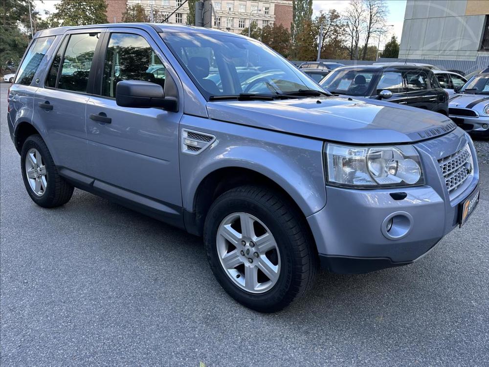 Land Rover Freelander 2,2 NOV ZIMNI PNEU !!