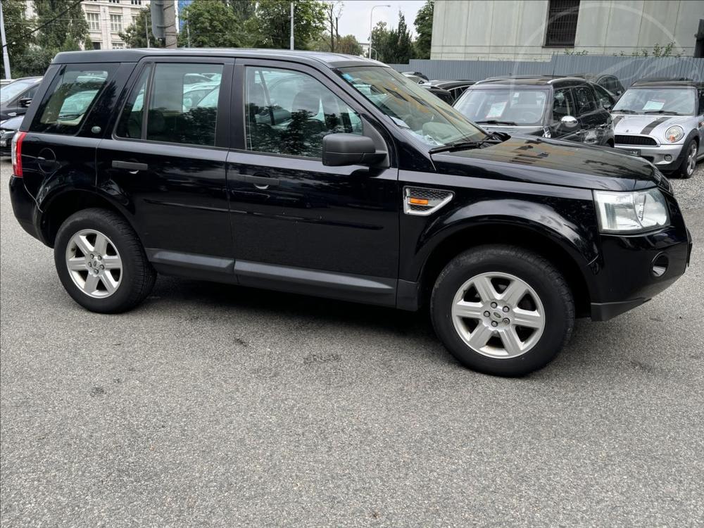 Land Rover Freelander 2,2 TD4 E BEZ KOROZE