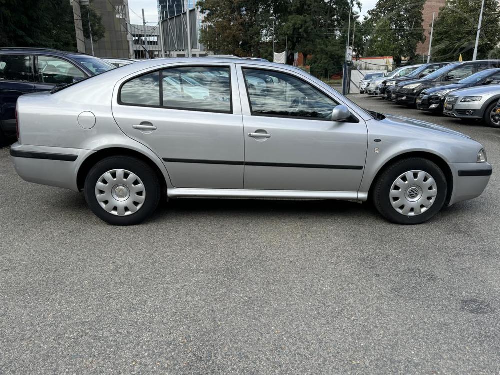 koda Octavia 1,9 TDI+BEZ KOROZE !!!!