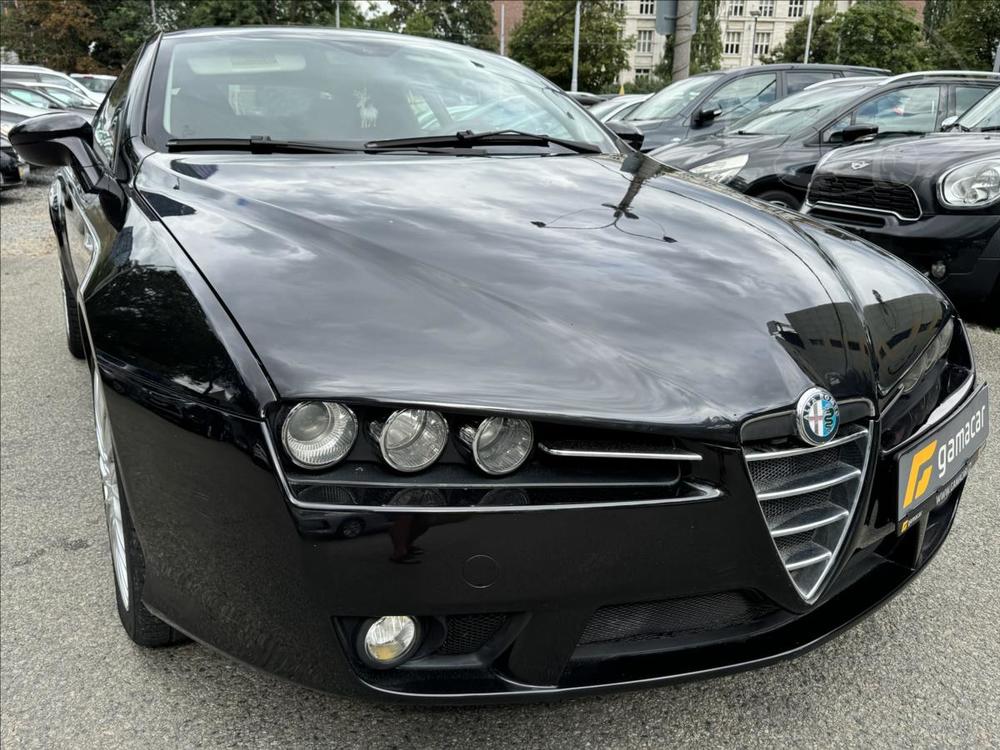 Alfa Romeo Brera 2,4 JTDM+ERVENA KUE !!