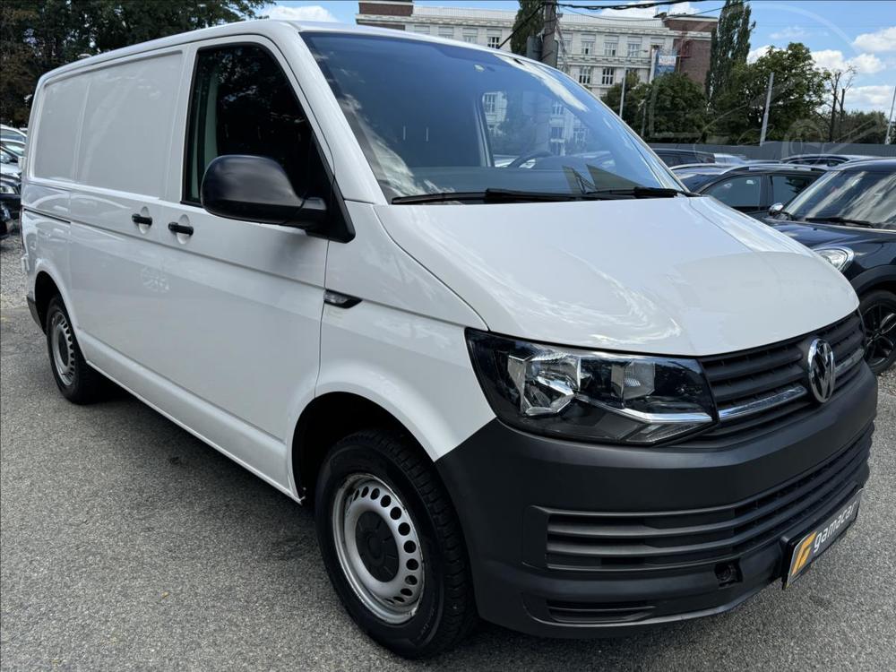 Volkswagen Transporter 2,0 Nov pneu+KRASN STAV !!!