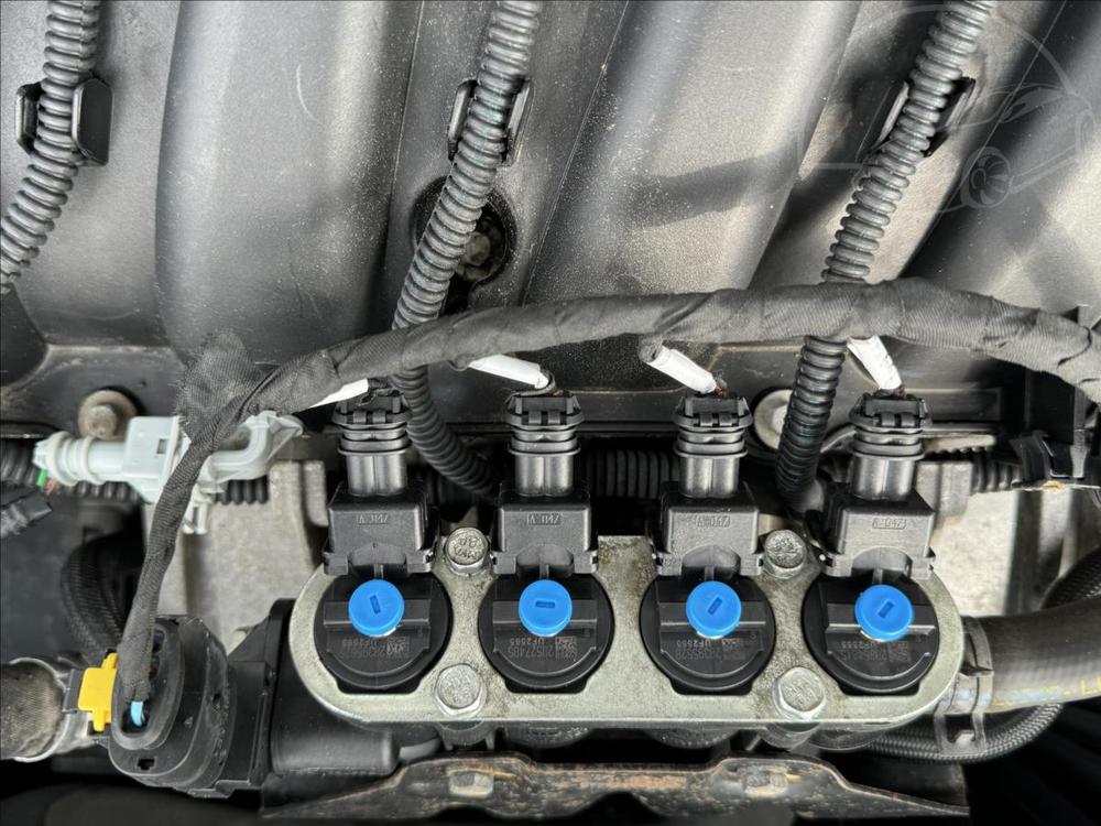 Dacia Duster 1,6 lahev LPG 2023. Krasn sta