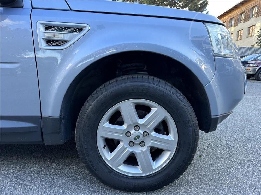 Land Rover Freelander 2,2 NOV ZIMNI PNEU !!