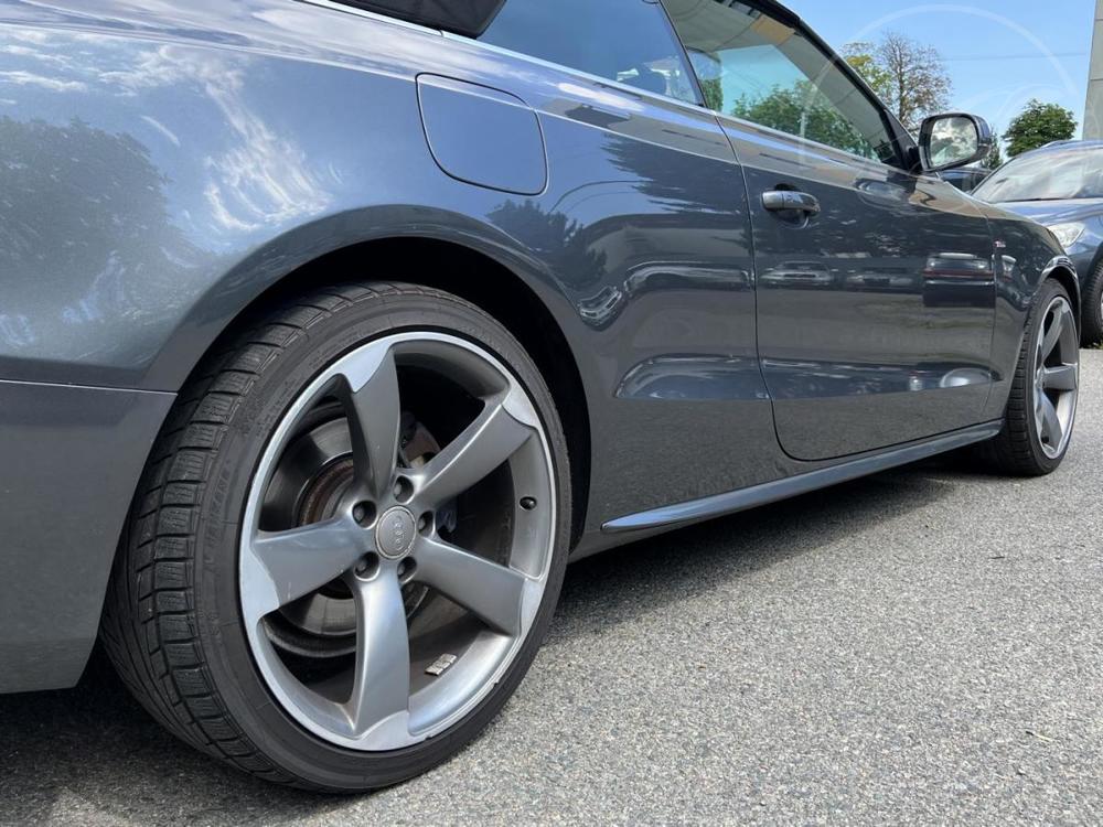 Audi A5 2,0 TDi 140kW S-LINE -DPH!