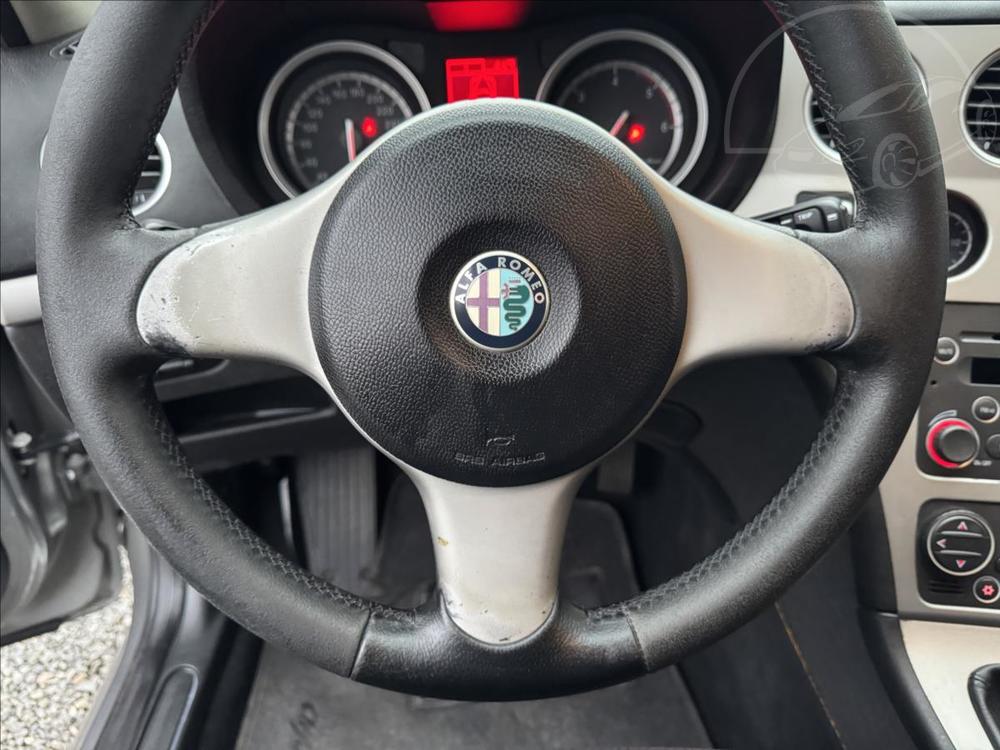 Alfa Romeo 159 1,9 JTD+110kw BEZ KOROZE !!