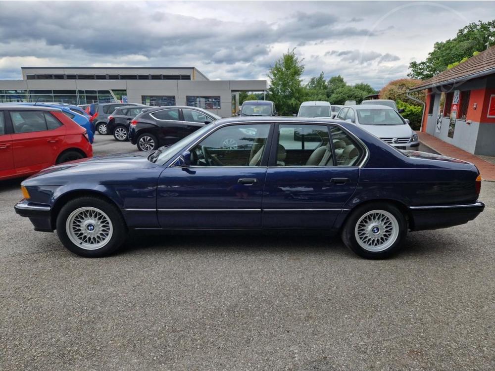 BMW 735 i E32 naj. 102 000 Km