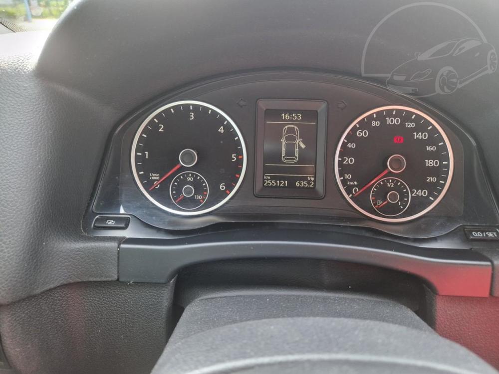 Volkswagen Tiguan SPORT 2,0 TDI 103 Kw 4Motion