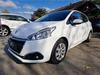 Peugeot 208 1,2i 60 KW Koupeno v R