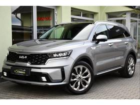 Kia Sorento 2.2CRDi ZRUKA BOSE PANO 7MST