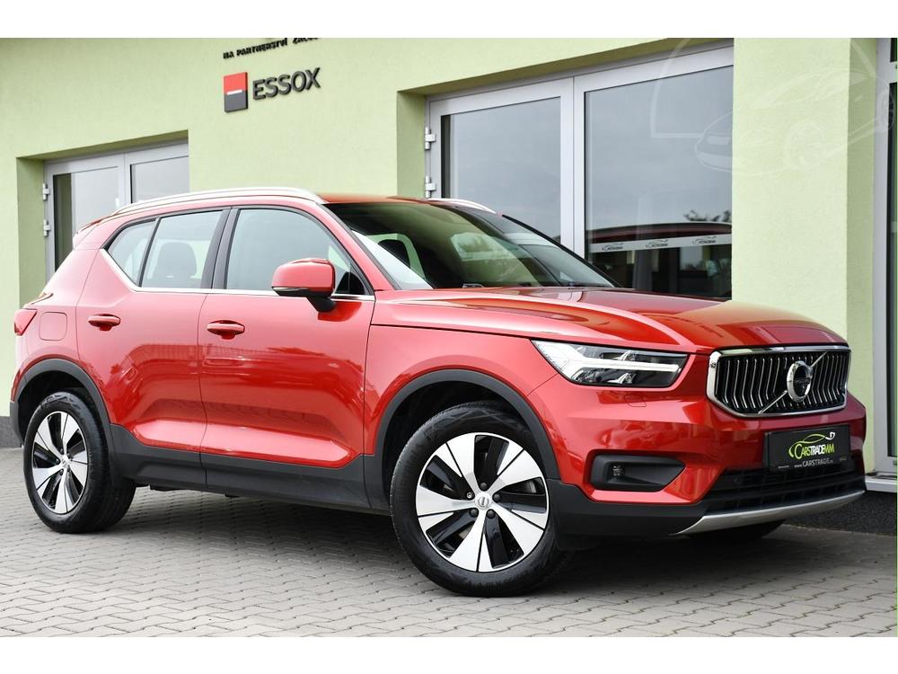 Volvo XC40 T5 RECHARGE MOMENTUM PRO H/K