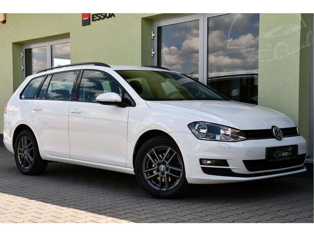 Volkswagen Golf 1.6TDi 81kW NAVIGACE KLIMA